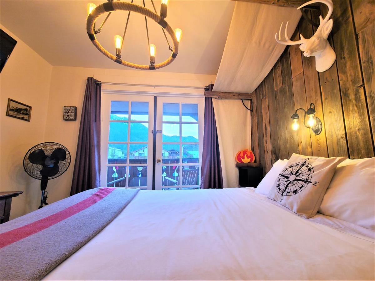 Mrs. Anderson'S Lodging 레번워스 외부 사진