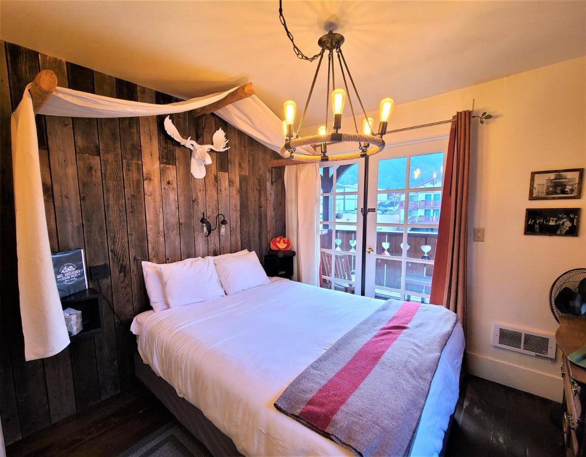 Mrs. Anderson'S Lodging 레번워스 외부 사진