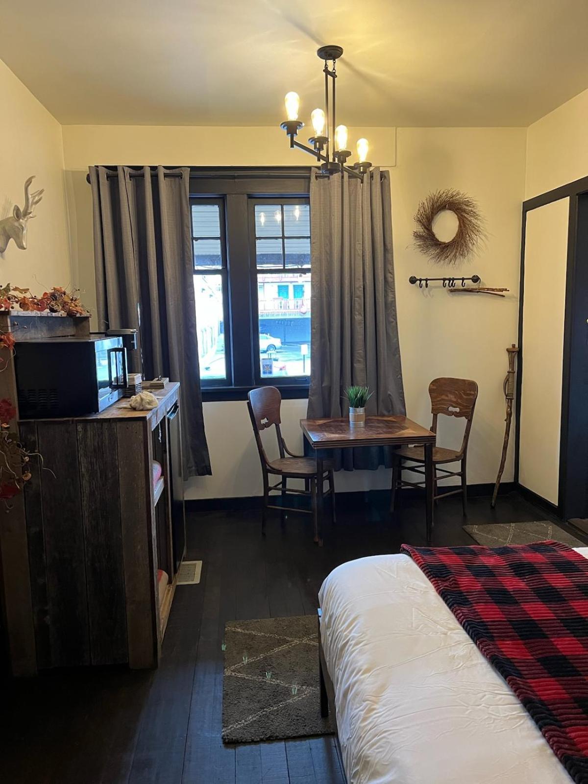 Mrs. Anderson'S Lodging 레번워스 외부 사진
